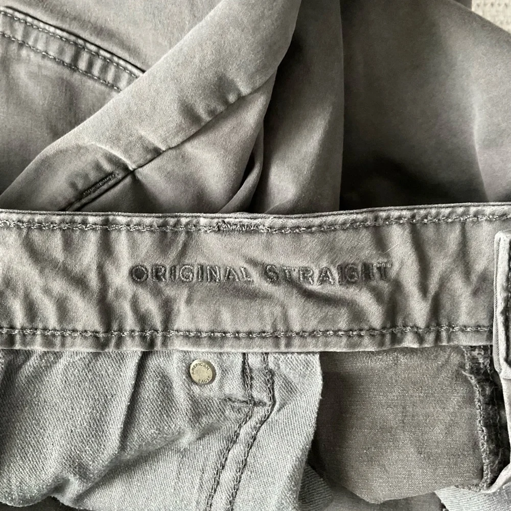 American Eagle Outfitters Gray Straight Leg Jeans